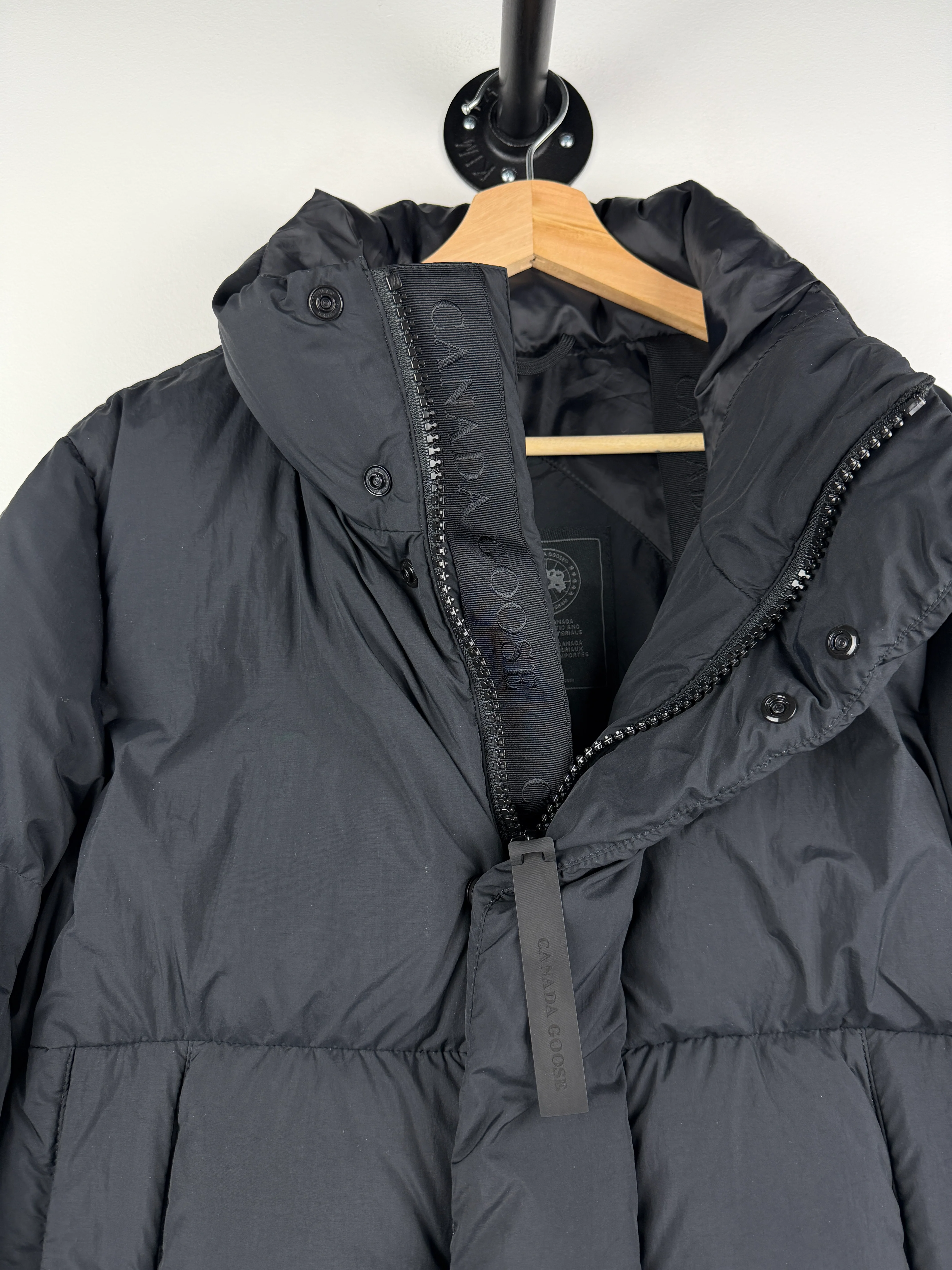 Canada Goose Everett Black Down Filled Puffer Jacket - Image 6